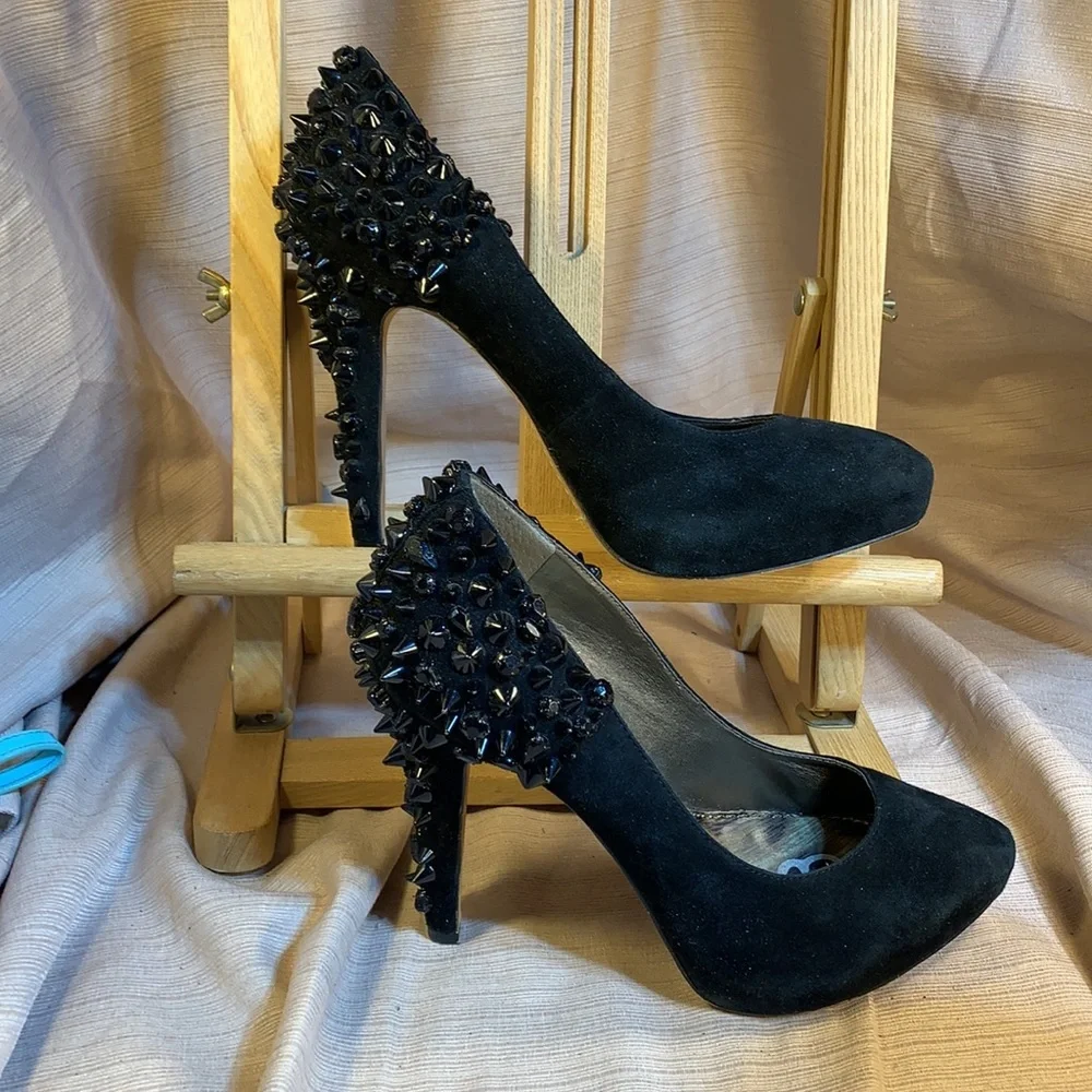Sam Edelman almost NEW leather studded heels